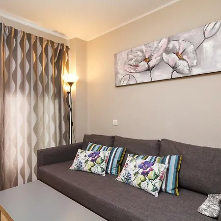 Tu Apartamento En Nerja! *